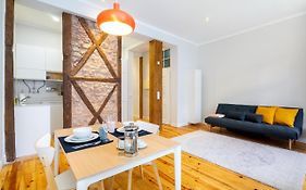 Whome Downtown 224 In Top Notch Location W/ Ac & Wi-Fi